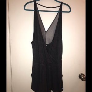 Alo Yoga Grey jumper coverup